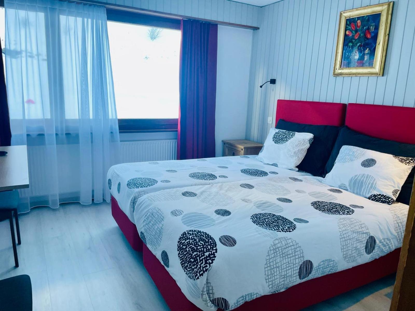 Auberge Des Charmettes Бург-Сен-Пьер Экстерьер фото